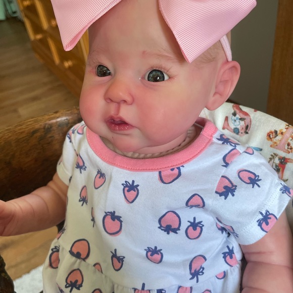 Raven by Ping Lau - Picture 5 of 7